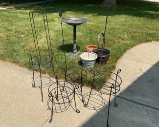 Wire yard decor & plant stands