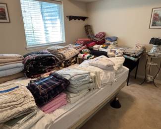 Linen sets, Quilt sets,