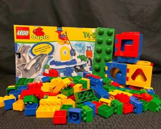 SH897Lego Duplo 1193 And More