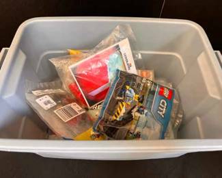 SH952Lego Bags Mystery Box