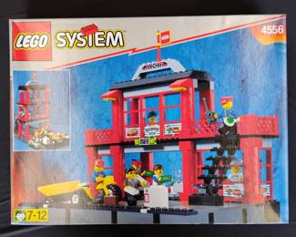 SH569Train Station Lego Set 4556 NIB