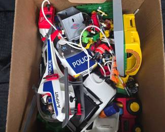 SH344Playmobil Construction and Police Mystery Lot