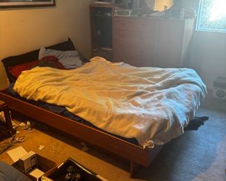 Vintage bed and dresserS