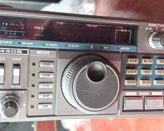 Kenwood TS-43OS HF Transceiver