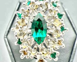18KT HGE Sparkling Green Cocktail Ring — Size 5.25