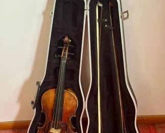 Bausch Violin With Case