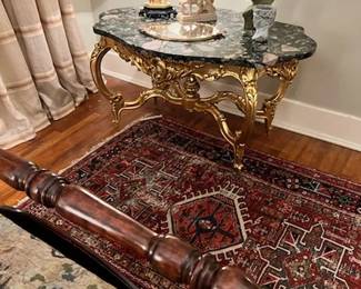 Rug, and gold center table w/marble top