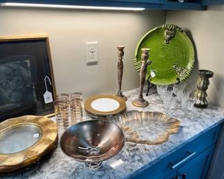 View of the kitchen/breakfast area