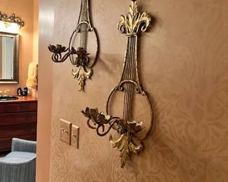 Pair of wall sconces