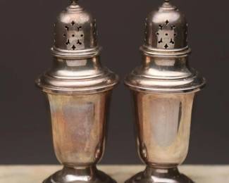 Gorham Sterling Silver Salt & Pepper Shakers, 77g