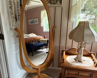This is from our first walk through of the home. The nightstand is the fourth and final piece of the Thomasville bedroom set. They will all be priced individually but on the first day of the sale if you buy two pieces save 10% three pieces say 15% buy the entire set save 20%.!