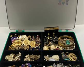 Caboodle and Jewelry