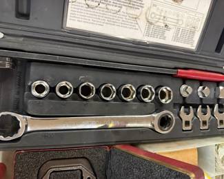 TOOL SET