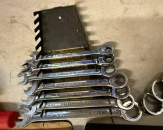 WRENCH SET
