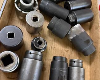 SOCKETS