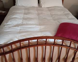 Queen size bed