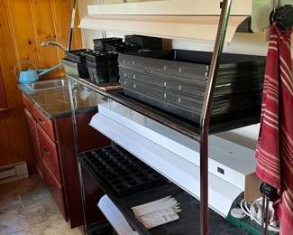 3 Tier Lighted w/Starter Trays (Grow Light)