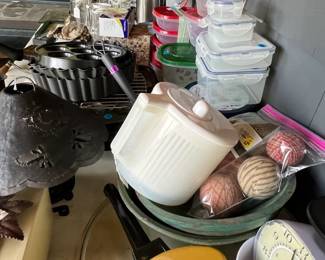 Kitchen Scale, Baking Ware & Misc. KitchenWare (Enclosed Patio)