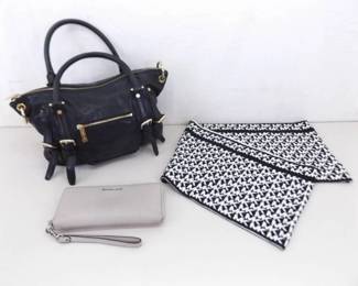 Lot of EXCELLENT CONDITION Michael Kors Purse, Clutch, and Scarf