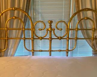 King Metal Headboard and Frame