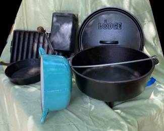 Lodge Brand 12inch, 6 Quart Cast Iron Pot And More Supplies