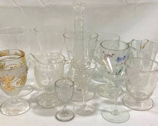 8053 - Lot of Assorted Glass Items