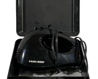 4012 - Black & Decker Mixer w/ Case 9 x 9 x 5 You are buying a used as-is electric/electronic item. We do not guarantee all components are present and if it is not expressly stated, it is untested.