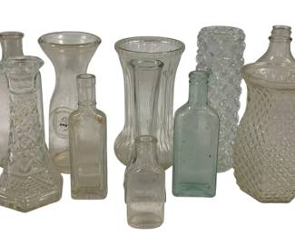 4157 - Assorted Glass Items