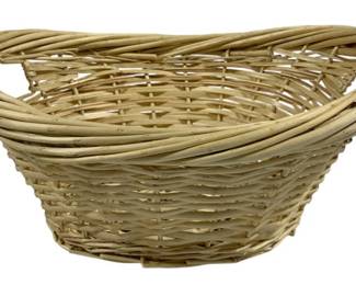 4026 - Wicker Basket 15 x 12 x 8