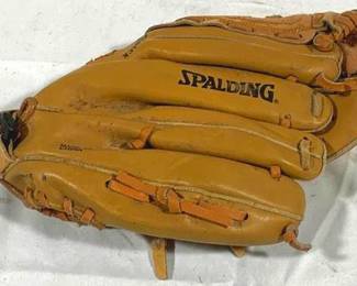 2934 - Spalding Child's Baseball Glove - 12" x 7"