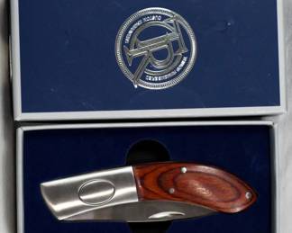 713 - Things Remembered Button Lock Knife