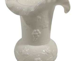 4160 - Vintage Grape Harvest Milk Glass 9" Vase