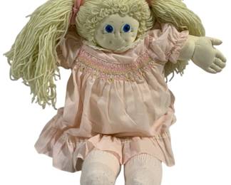 4266 - Doll 23"