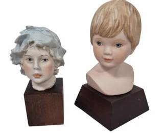 8174 - Lot of 2 Figural Head Busts 4.5" & 5.5"