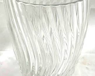 2742 - Glass Vase - 9" Tall