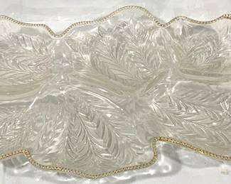 2843 - Vintage Glass Serving Dish - 16" x 10"