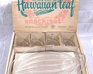 2312 - Federal Glass Hawaiian Snack Set in Original Box