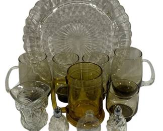 4024 - Assorted Glass Items