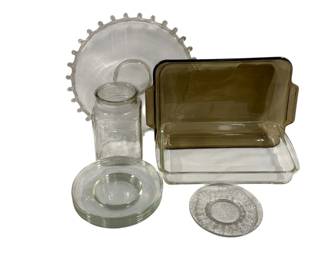 4259 - Assorted Glass Items