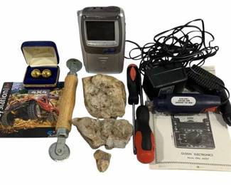 4048 - Assorted Items