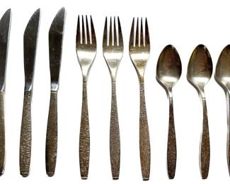6 TWA Airlines Vintage Cutlery By Oneida Silversmiths: Knives, Forks & Spoons
Lot #: 68