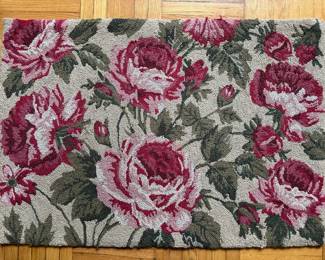 2 Clever Carriage Home Wool Rugs With Cotton Backing, Cabbage Roses (2 X 3 Feet)
Lot #: 96