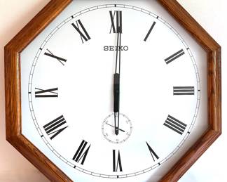 Extra Large 2 Foot New In Box Seiko Wall Clock
Lot #: 40