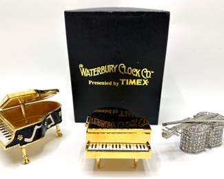 New In Box Waterbury Clock Piano & 2 Miniature Rhinestone Trinket Boxes: Jere Piano & Violin
Lot #: 76