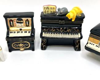 4 Miniature Piano Trinket Boxes
Lot #: 75