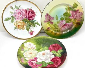 3 Vintage Rose Plates By Limoges, Bavaria & More With Hangers Purchased On Portobello Road London
Lot #: 106