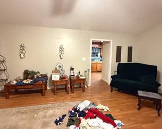 Wood coffee and End table set, Loveseat, docor pieces, footstool, metal display shelf
