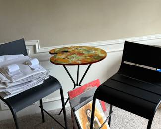 Art table 
Chairs (4)
