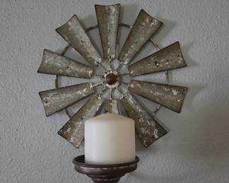 Pair of wall decor