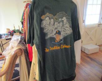 Vintage graphic t's
